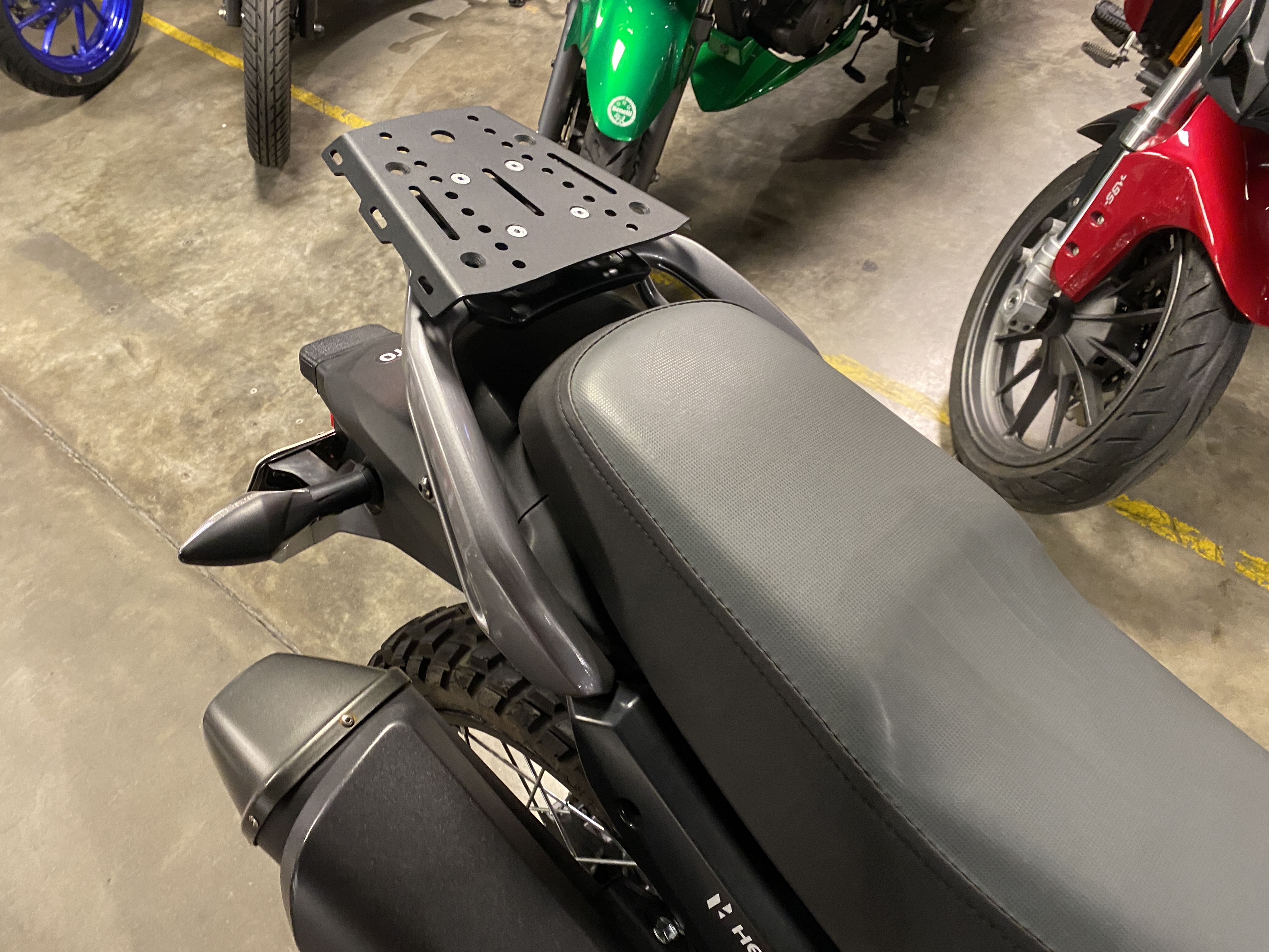 Moto Hero Xpulse 200 usado 2025 con 2400 km 1M